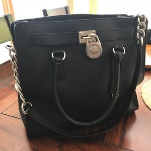 Micheal Kors saffiano black leather Hamilton bag
